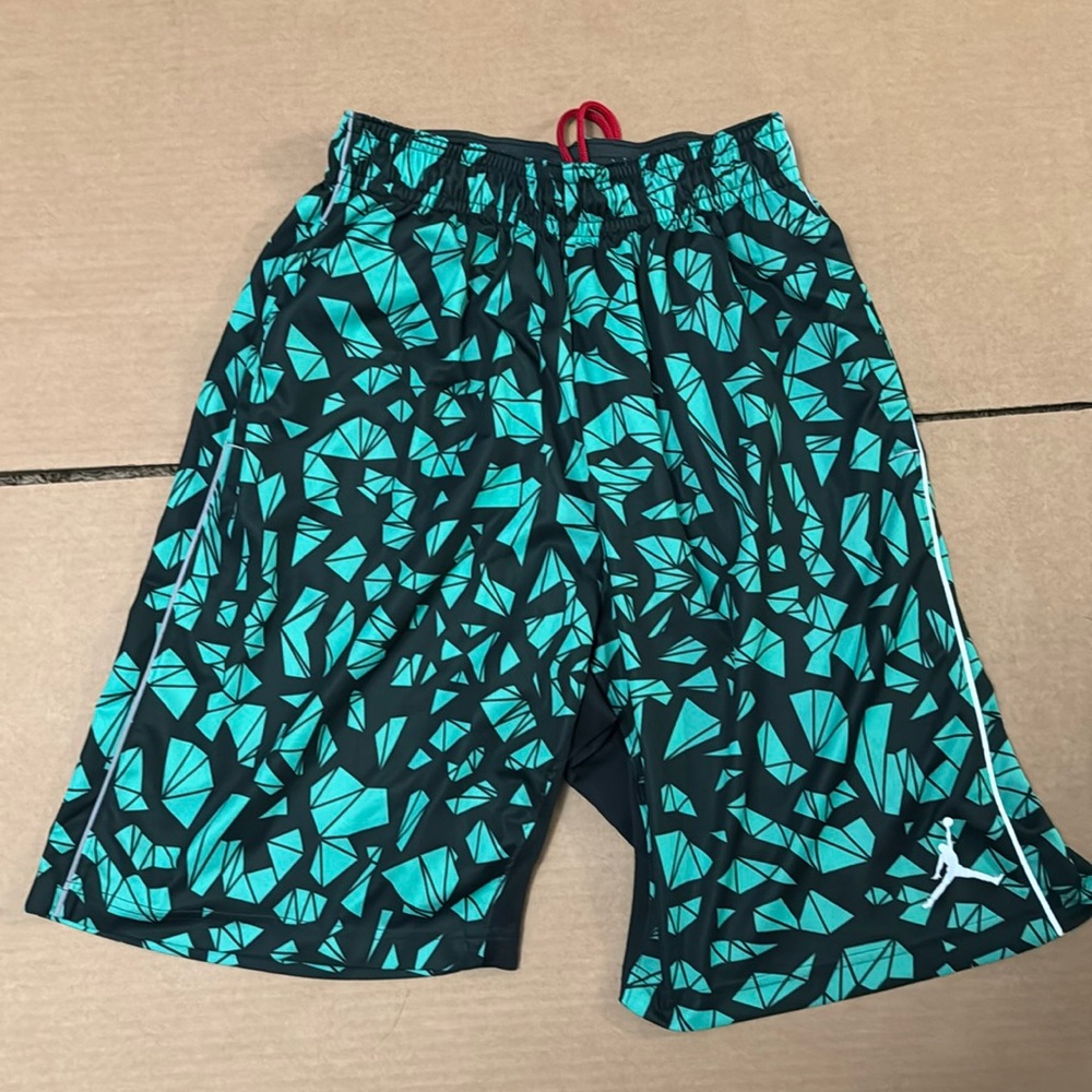 Jordan Nike Shorts Men's Green/Black Dri-Fit Aztec Geometric Division Streetball
